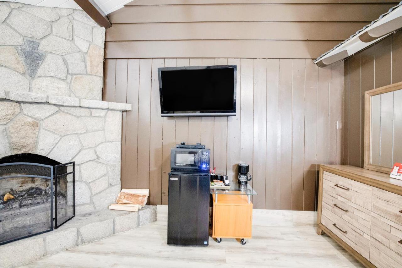 Arrowhead Tree Top Lodge Lake Arrowhead Dış mekan fotoğraf