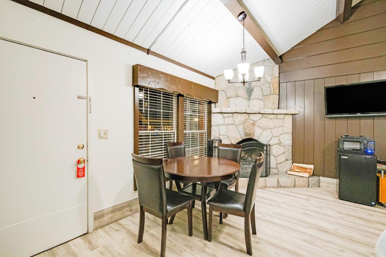 Arrowhead Tree Top Lodge Lake Arrowhead Dış mekan fotoğraf